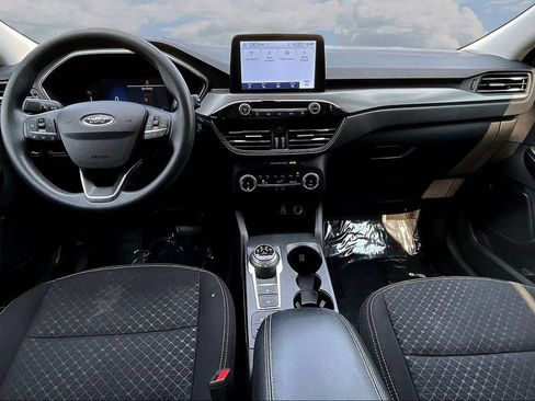 Certified 2025 Ford Escape Active FWD image 9