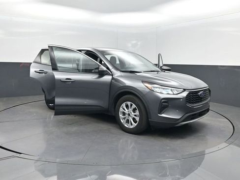 Used 2023 Ford Escape Active w/ Tech Pack #1 FWD image 38