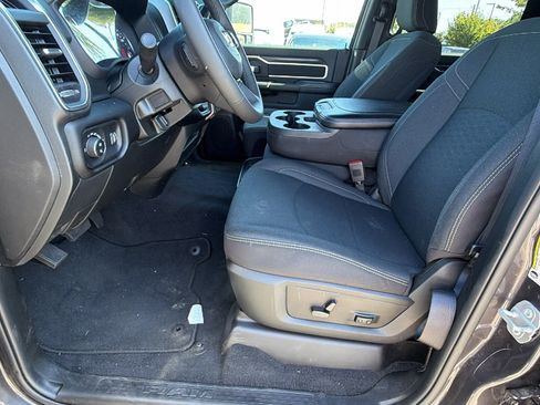 Used 2026 RAM 2500 Big Horn AWD/4WD image 16