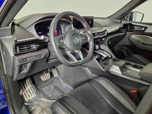Used 2023 Acura MDX A-Spec image 17