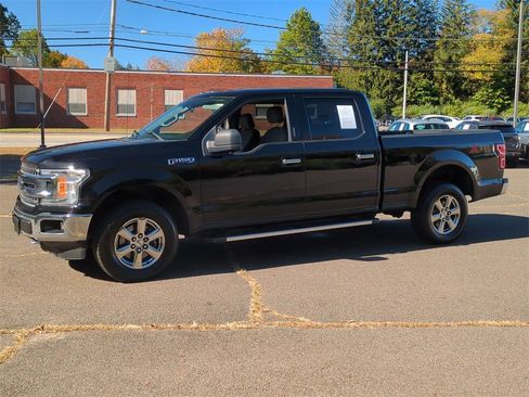 Used 2018 Ford F150 XLT w/ XTR Package image 2