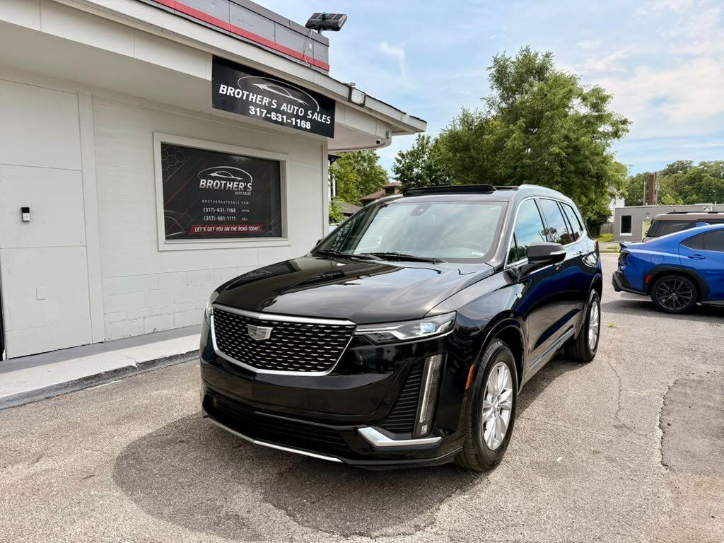 Used 2022 Cadillac XT6 Premium Luxury AWD/4WD image 8