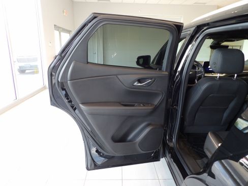 Used 2023 Chevrolet Blazer Premier w/ Driver Confidence II Package AWD/4WD image 20