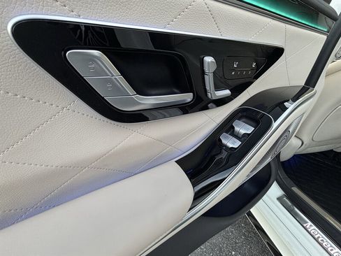 Used 2023 Mercedes-Benz S 580 4MATIC Sedan image 20