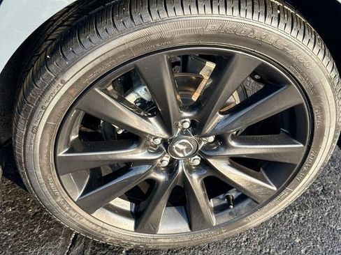 Used 2025 MAZDA MAZDA3 s image 32