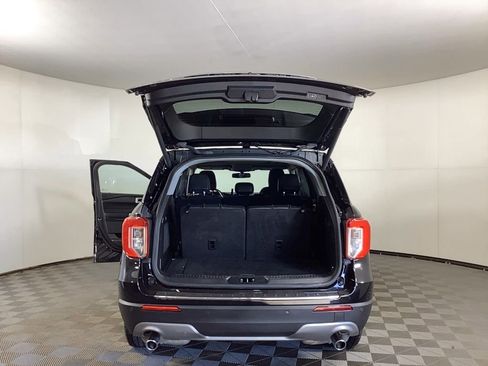 Used 2020 Ford Explorer Limited w/ Equipment Group 310A image 34