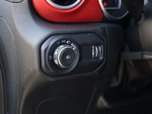 Certified 2023 Jeep Wrangler Unlimited Rubicon w/ Cold Weather Group image 12