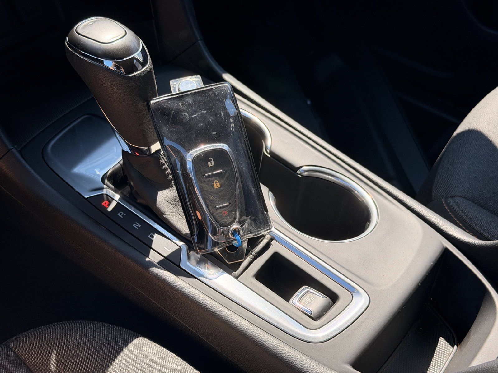 Used 2020 Chevrolet Equinox LT FWD image 34