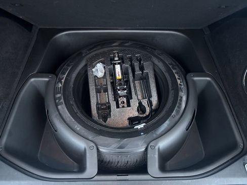 Used 2019 Jeep Grand Cherokee Limited X image 20