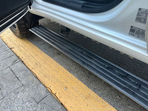 Used 2023 Chevrolet Silverado 2500 High Country w/ Z71 Off-Road Package image 14