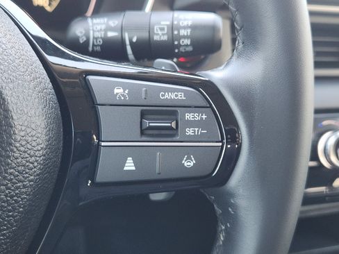 Used 2024 Honda Pilot EX-L image 30