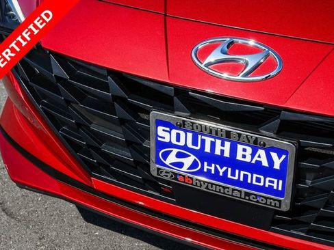 Certified 2023 Hyundai Elantra SEL w/ Convenience Package FWD image 11