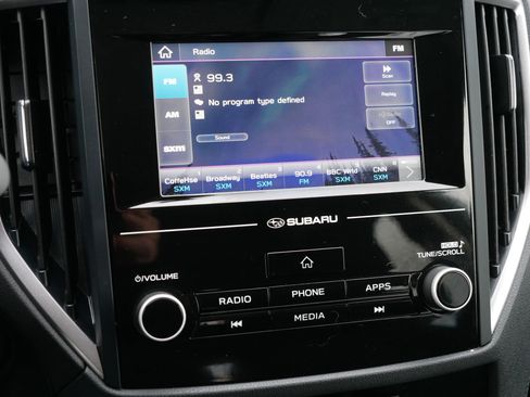 Used 2024 Subaru Forester Premium image 22