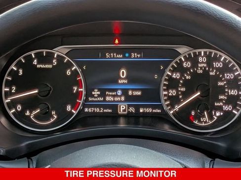 Certified 2025 Nissan Sentra SV FWD image 24