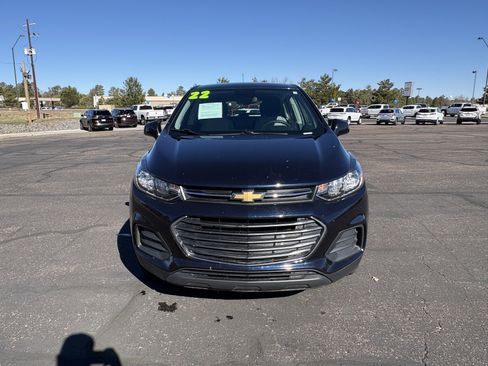Used 2022 Chevrolet Trax LS image 4