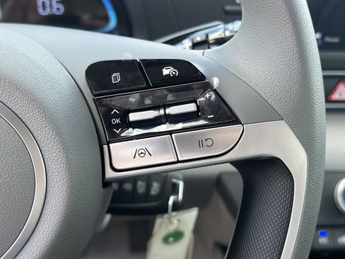 New 2026 Hyundai Elantra SE image 19