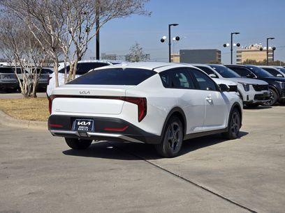New 2026 Kia K4