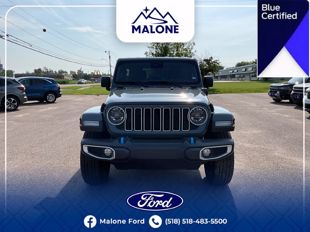 Used 2024 Jeep Wrangler Unlimited Sahara AWD/4WD image 11