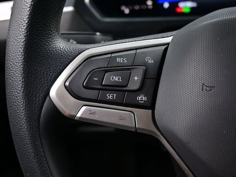 Used 2022 Volkswagen Tiguan S FWD image 16