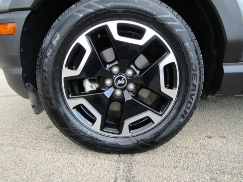 Used 2021 Ford Bronco Sport Outer Banks w/ Outer Banks Package AWD/4WD image 9