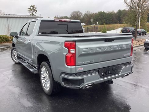 Used 2025 Chevrolet Silverado 1500 High Country w/ Z71 Off-Road Package image 2