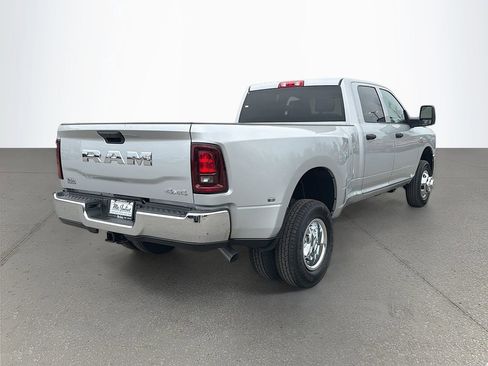 New 2026 RAM 3500 Tradesman AWD/4WD image 4