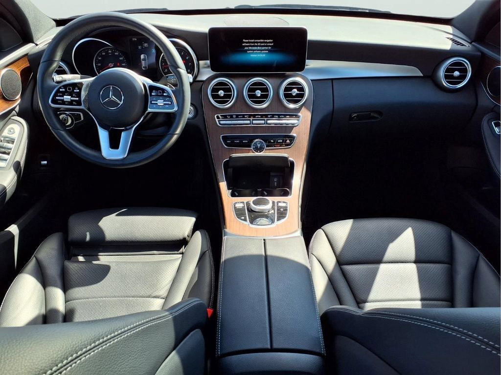 Used 2019 Mercedes-Benz C 300 4MATIC Sedan image 10
