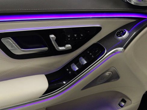 Certified 2022 Mercedes-Benz Maybach S 580 4MATIC image 26
