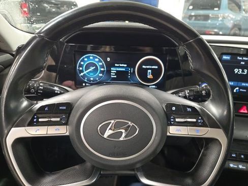 Used 2021 Hyundai Elantra SEL w/ Convenience + Premium Package image 17