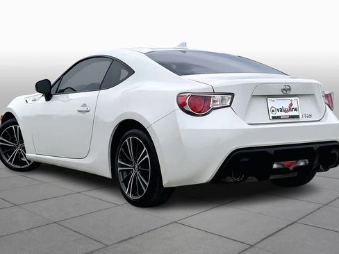 Used 2015 Scion FR-S image 12