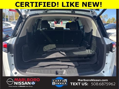 Certified 2025 Nissan Pathfinder SL image 13