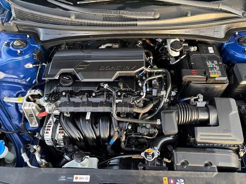 Used 2023 Hyundai Elantra SEL w/ Cargo Package image 24