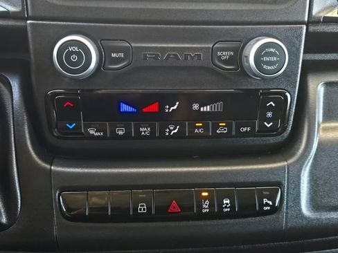 Used 2025 RAM ProMaster 2500 w/ Safety Group FWD image 15