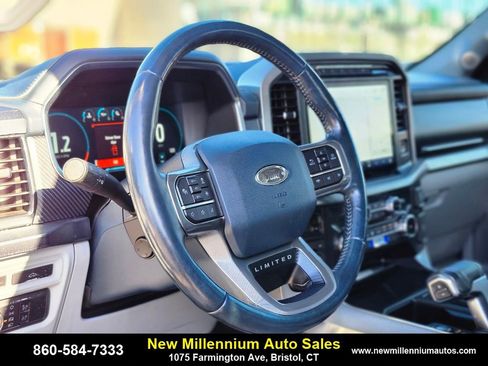 Used 2022 Ford F150 Limited image 19