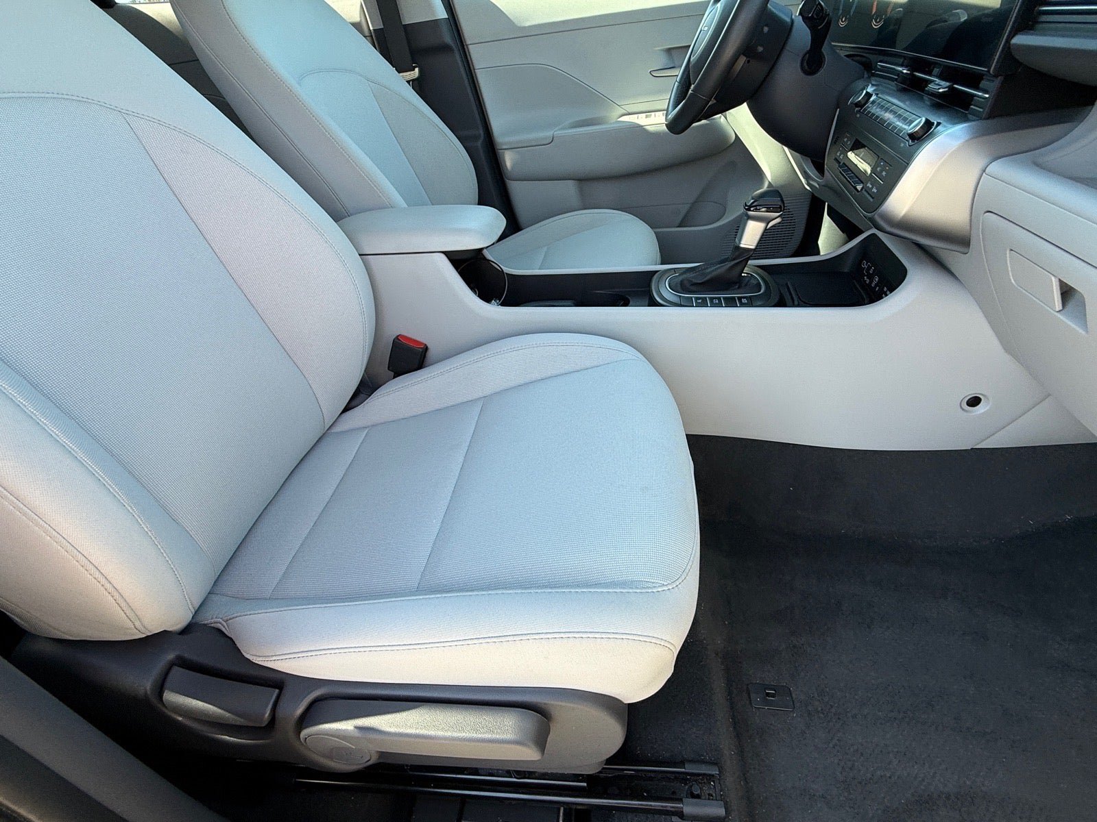 Used 2026 Hyundai Kona SEL Sport FWD image 10