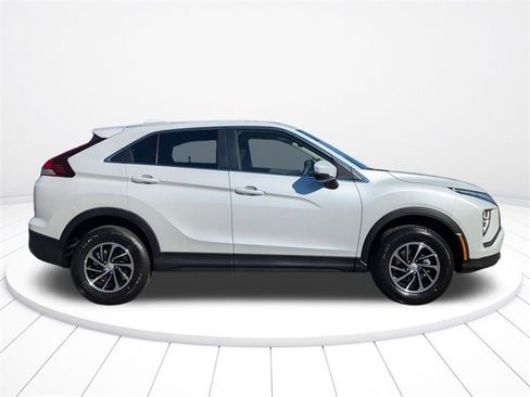 New 2026 Mitsubishi Eclipse Cross ES image 2
