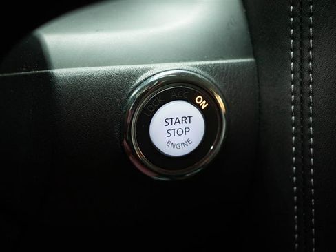 Used 2024 INFINITI QX80 Luxe image 23