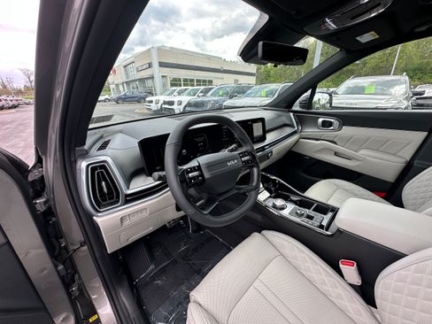 New 2026 Kia Sorento SX Prestige AWD/4WD image 32