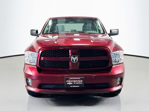 Used 2018 RAM 1500 Express w/ Express Value Package AWD/4WD image 4