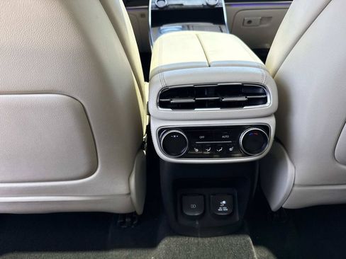 Used 2021 Genesis GV80 3.5T w/ Advanced Package 06 AWD/4WD image 18