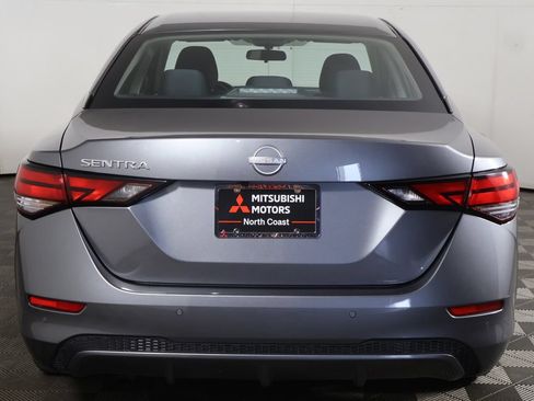 Used 2024 Nissan Sentra S FWD image 9