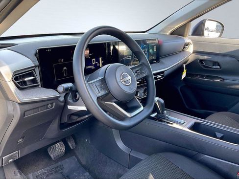 New 2026 Nissan Kicks S image 6