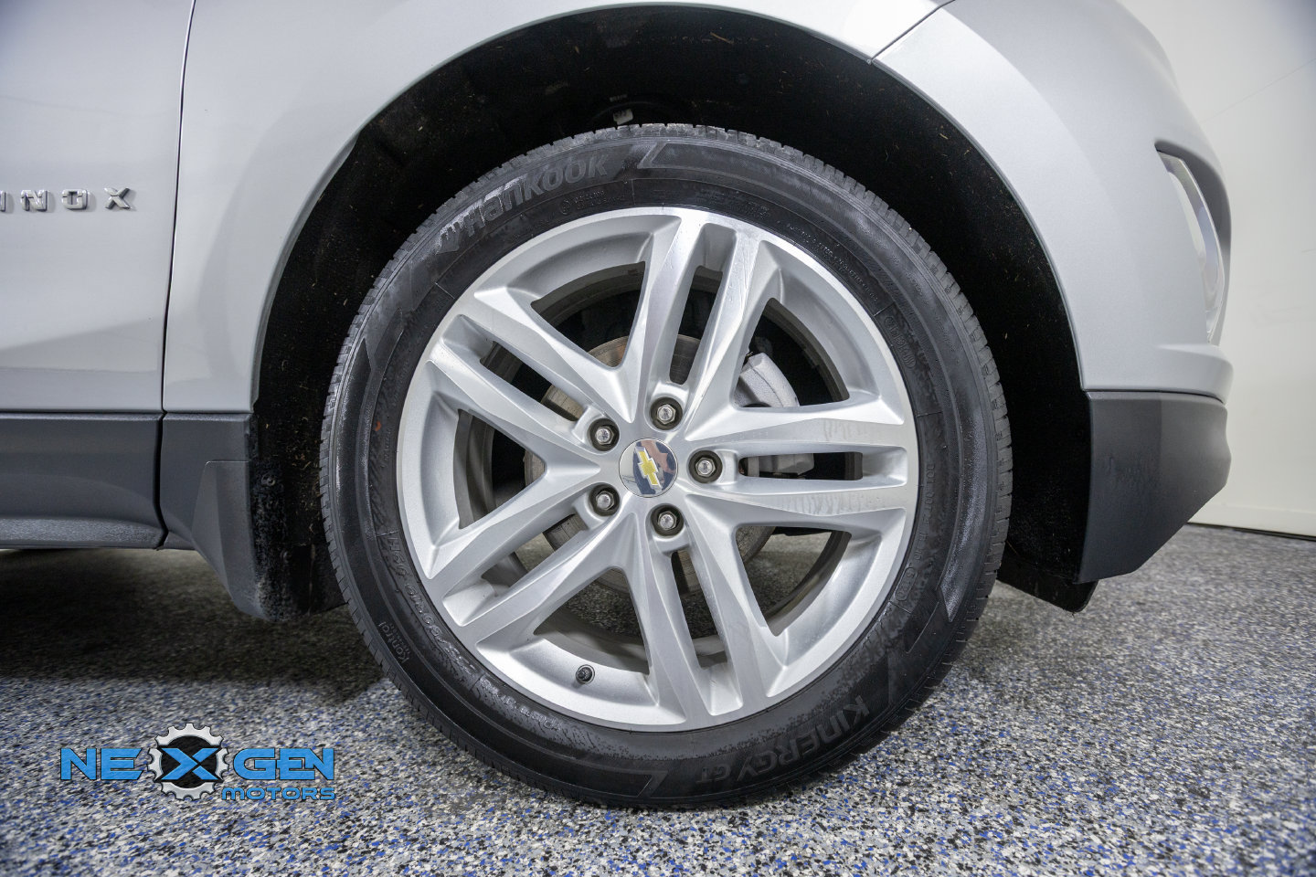 Used 2021 Chevrolet Equinox Premier AWD/4WD image 43