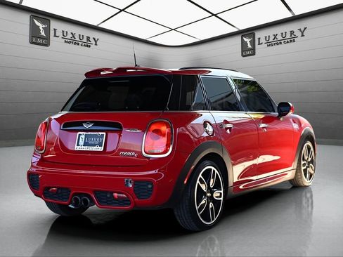 Used 2018 MINI Cooper S image 6