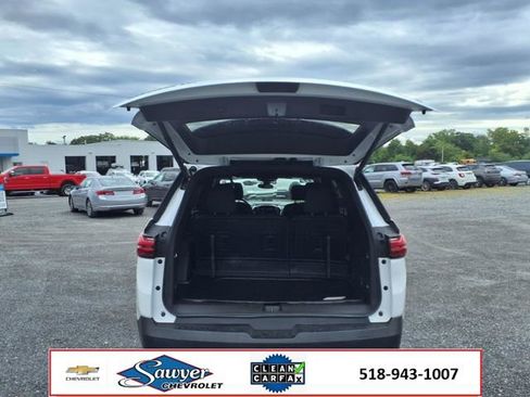 Used 2023 Chevrolet Traverse LT w/ LPO, Floor Liner Package image 10