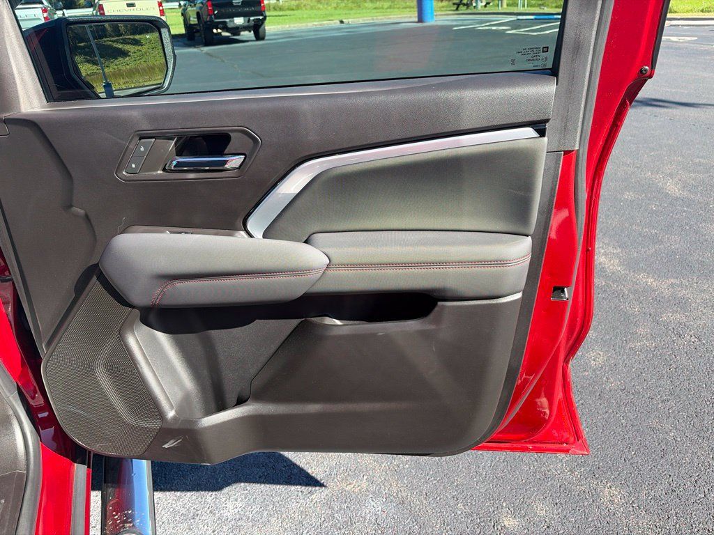 Used 2023 Chevrolet Colorado Z71 w/ Z71 Convenience Package 2 AWD/4WD image 36