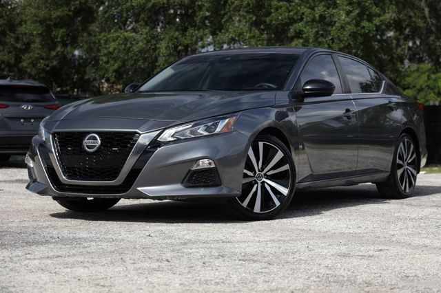 Used 2020 Nissan Altima 2.5 SR FWD image 1