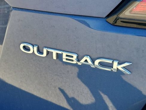 Used 2021 Subaru Outback Limited AWD/4WD image 8