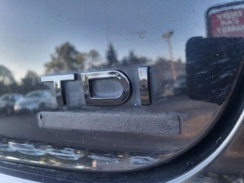 Used 2014 Audi A6 TDI Premium Plus w/ Driver Assistance Package image 9