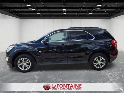 Used 2017 Chevrolet Equinox LT w/ Convenience Package FWD image 2